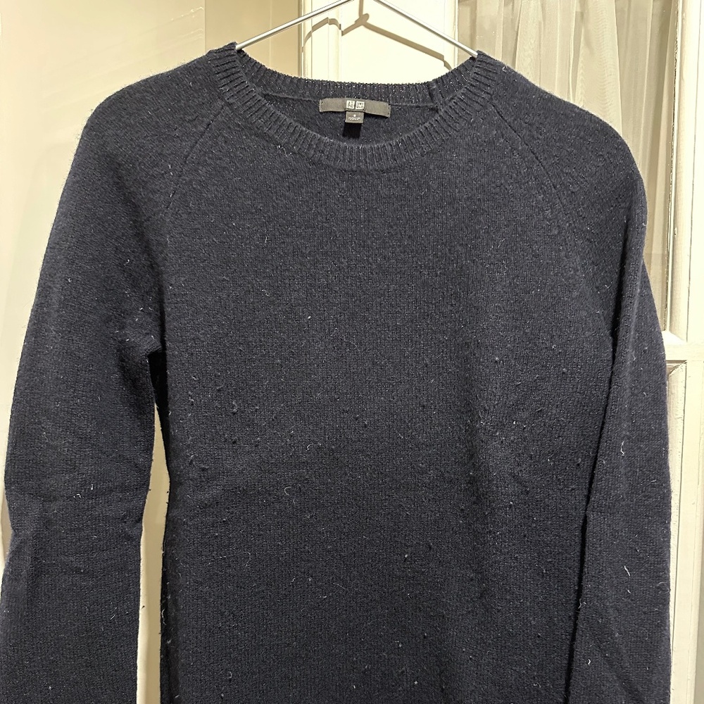 Navy Uniqlo Women's Wool blend sweater